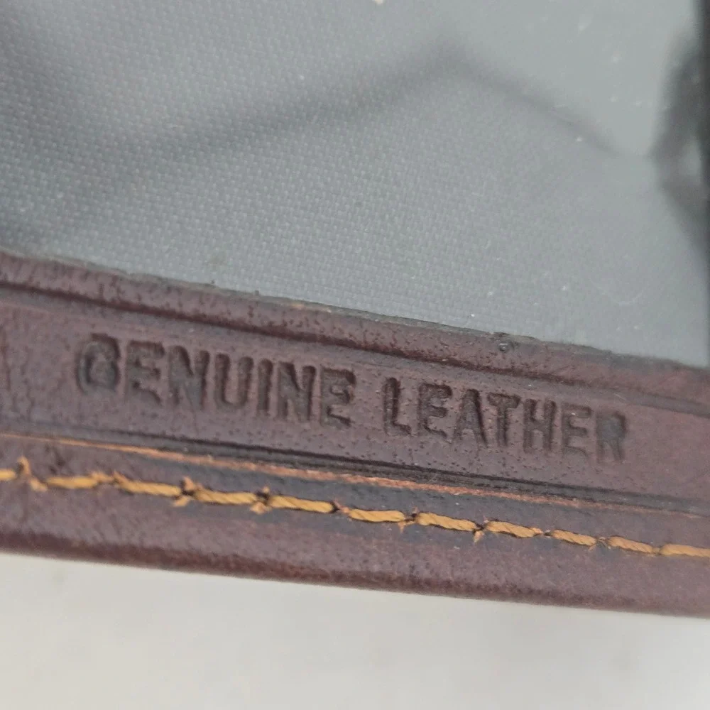 Tasso Elba Mens Brown Genuine Leather Bifold Wallet ID Window Card Holder